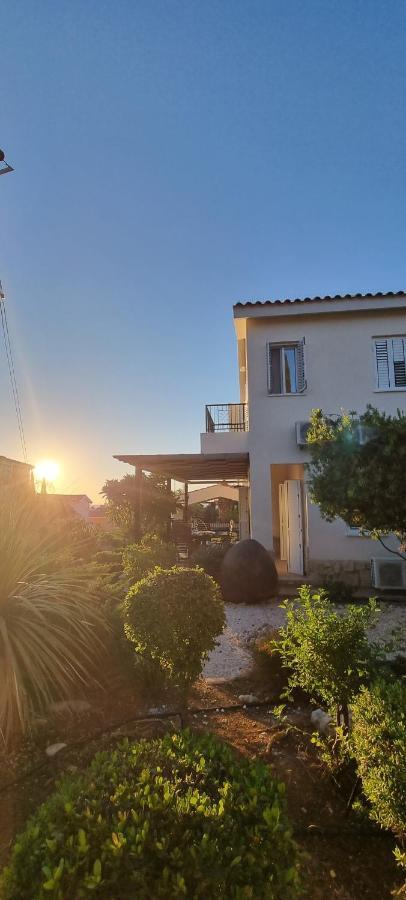 Fab Sea And Mountain View Villa, Walking Distance From The Sandy Beach Yialia Eksteriør bilde