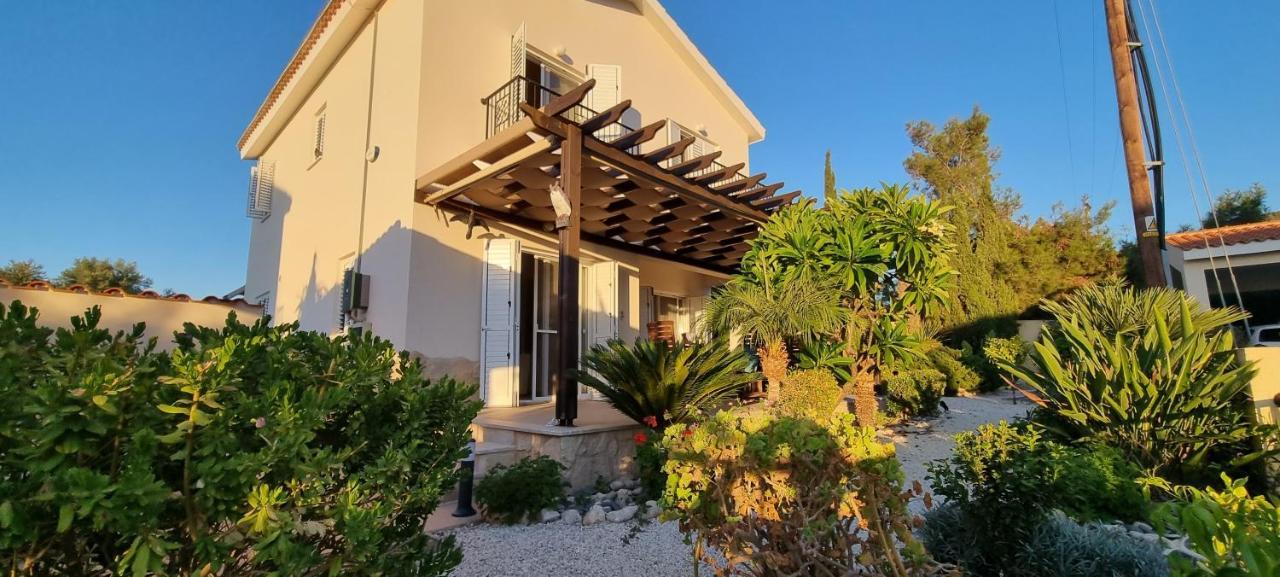 Fab Sea And Mountain View Villa, Walking Distance From The Sandy Beach Yialia Eksteriør bilde